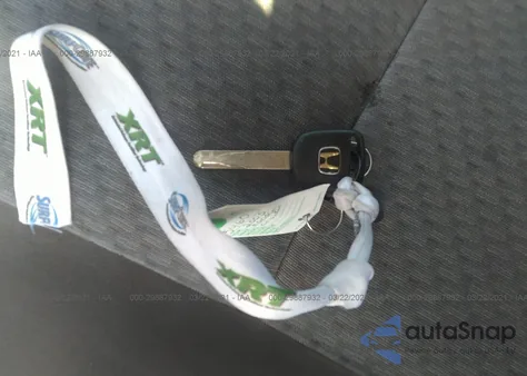 2005 Honda Civic Vp from USA, damaged, VIN 2HGES163251H54348